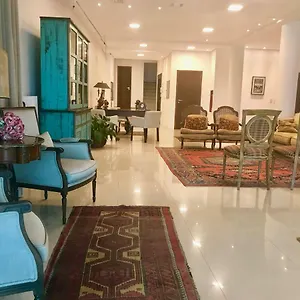 https://apartamentos-trindade.santa-catarina-brasil.com